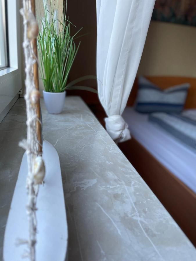 Huus Borkum Apartment Bagian luar foto