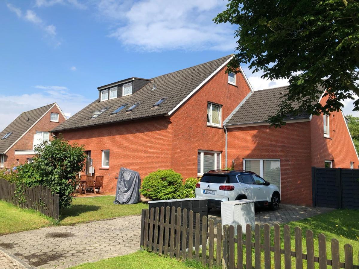 Huus Borkum Apartment Bagian luar foto