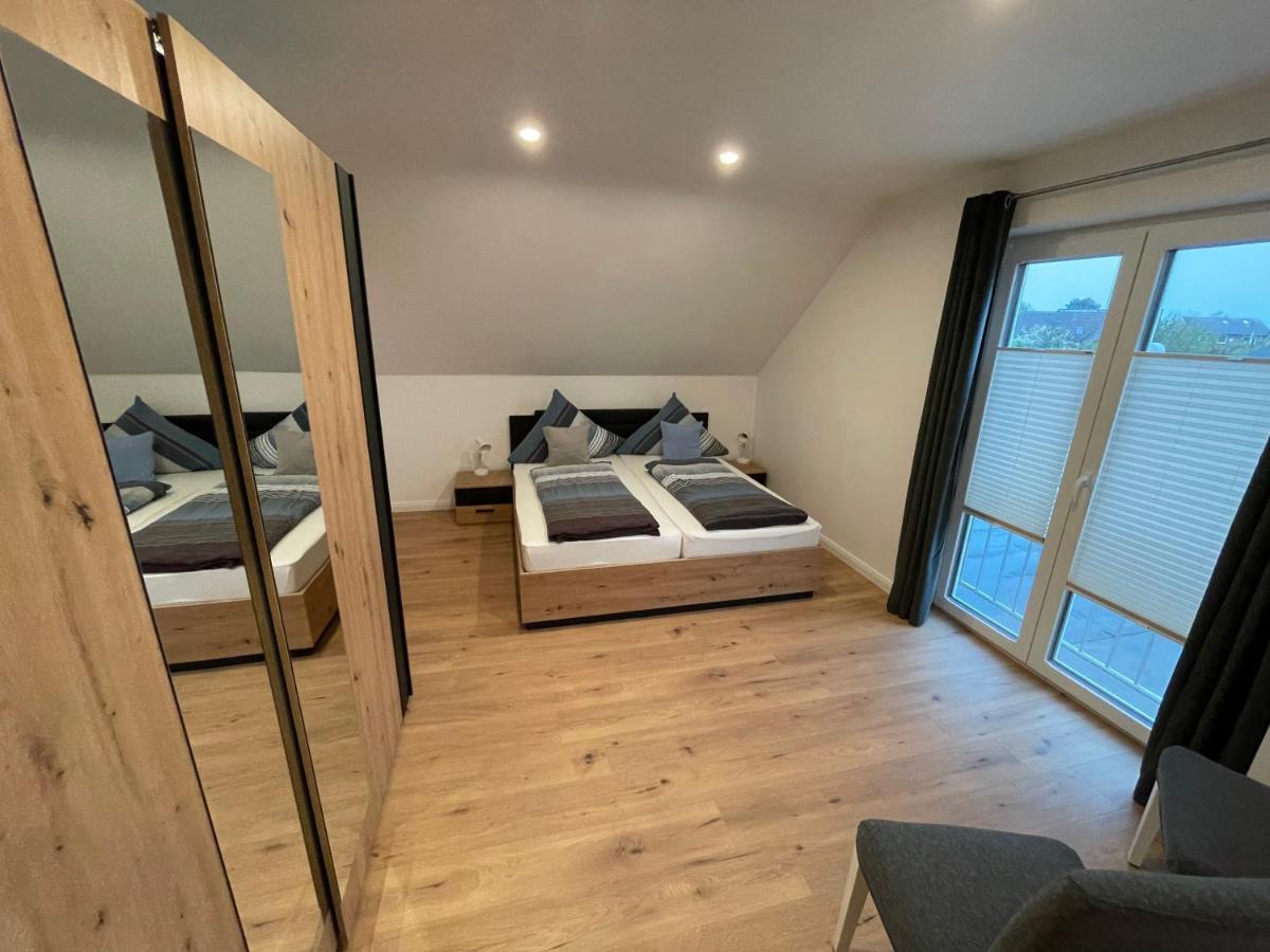 Huus Borkum Apartment Bagian luar foto