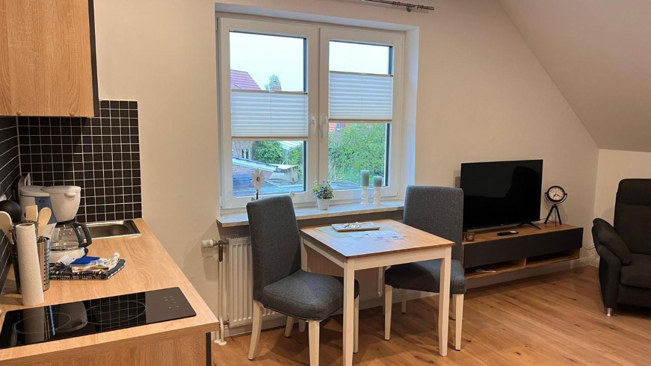 Huus Borkum Apartment Bagian luar foto